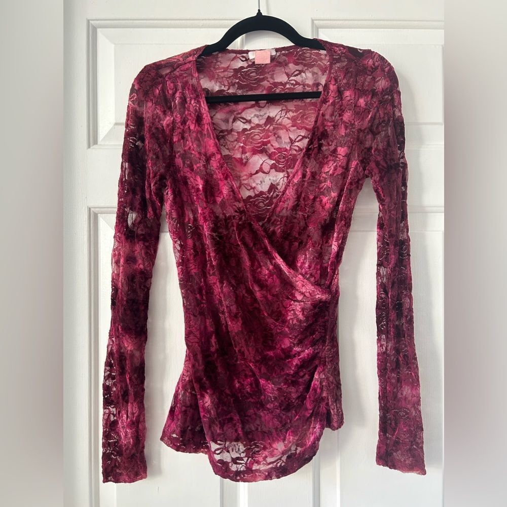 Vintage Y2K Red Burgundy Velvet Lace Long Sleeve Top Floral Rose Pattern…